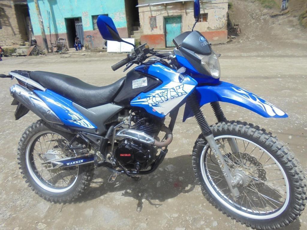 vendo moto wanxin motor 200 por ocasión