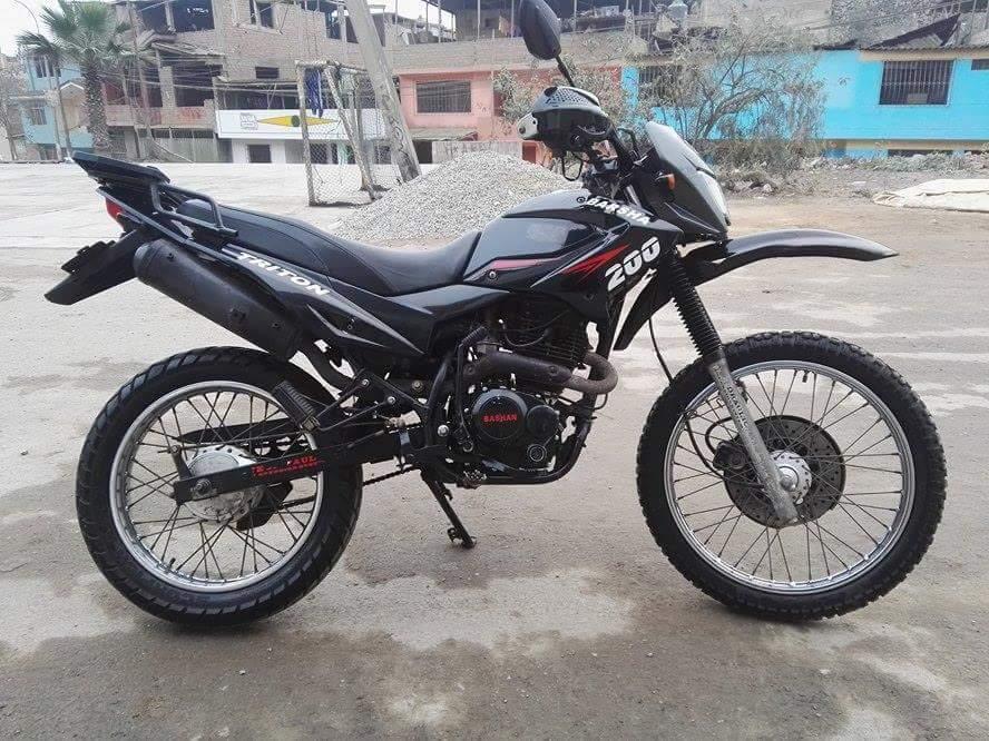 Moto Bashan Triton 200