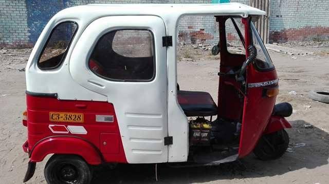 Vendo moto bajaj 4T GLP