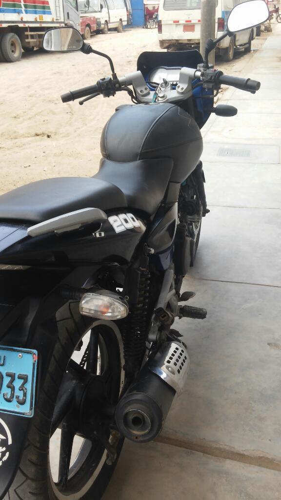 Vendo Moto Pulsar 180