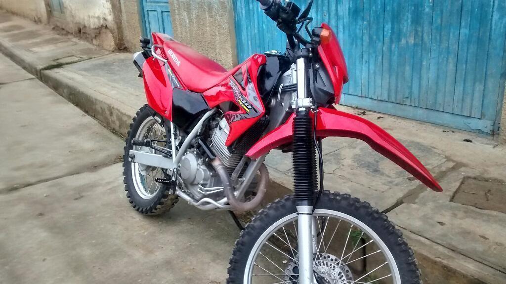 Vendo Moto Tornado Xr 250 Honda