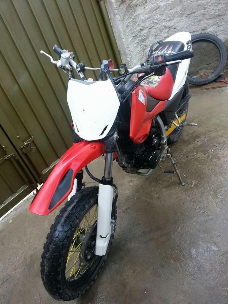 Moto Italika Dm 150 Modelo Cros