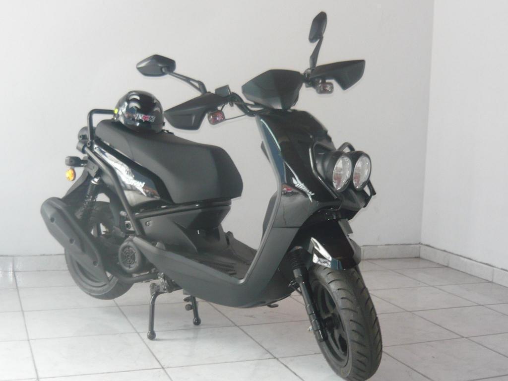 SE VENDE MOTO LIFAN MODELO LIBERTY AUTOMÁTICA 150CC 2017