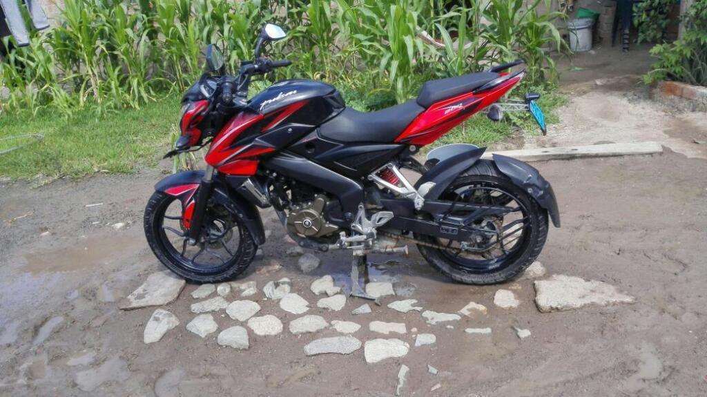 Vendo Moto Pulsar Ns 200