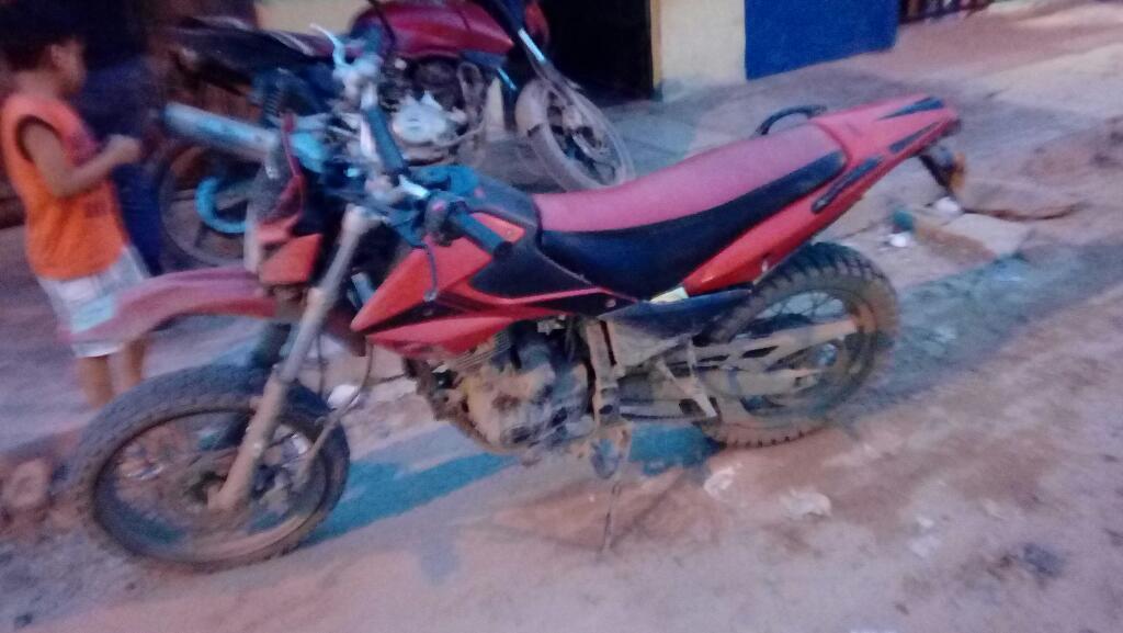 Vendo Moto Italika Dm