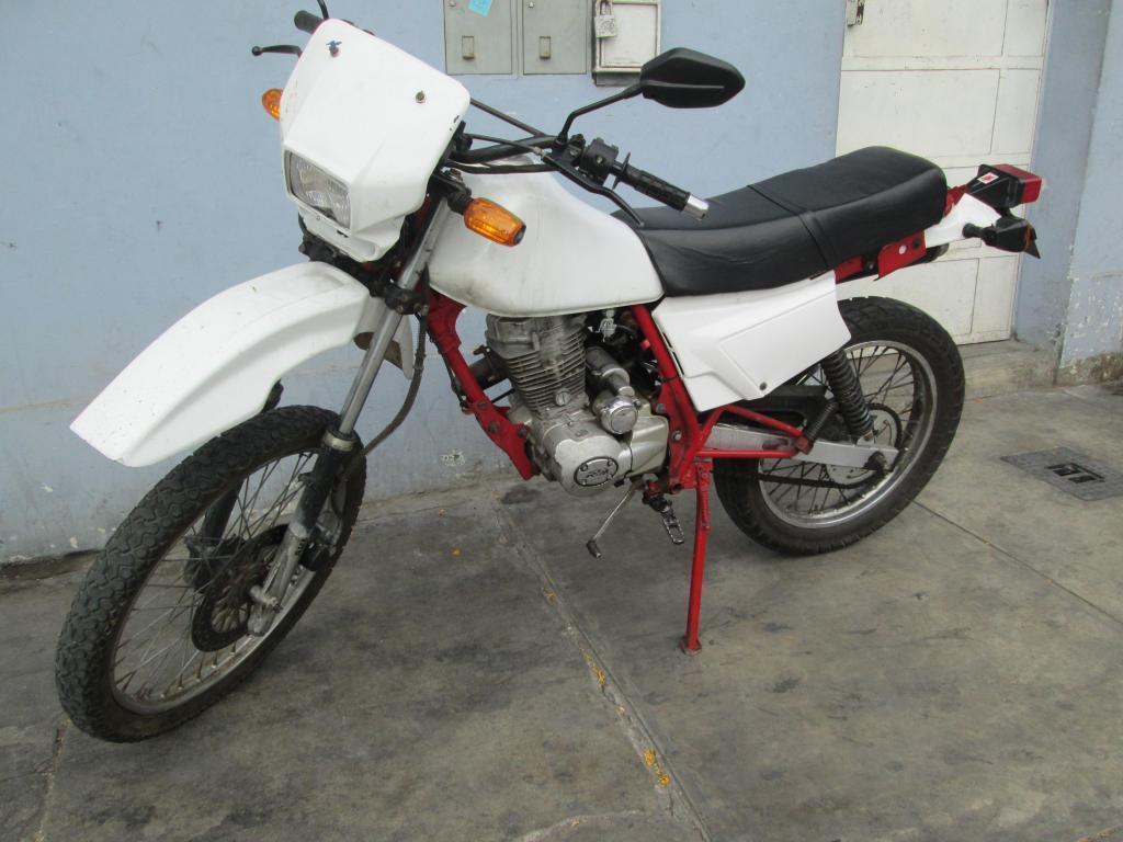 RTM 150 TIPO XL185 TODO OK. CON SOAT VIGENTE HASTA FIN DE AÑO SE VENDE