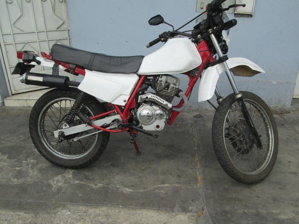 RTM 150 TIPO XL185 TODO OK. CON SOAT VIGENTE HASTA FIN DE AÑO SE VENDE