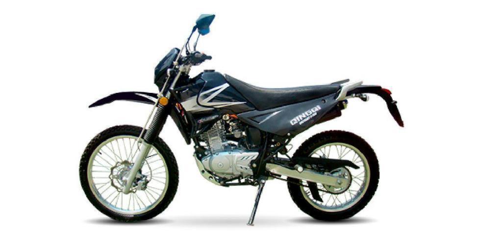 Tapa de Alternador moto QINGQI motor 200cc / Suzuki Gn 125cc