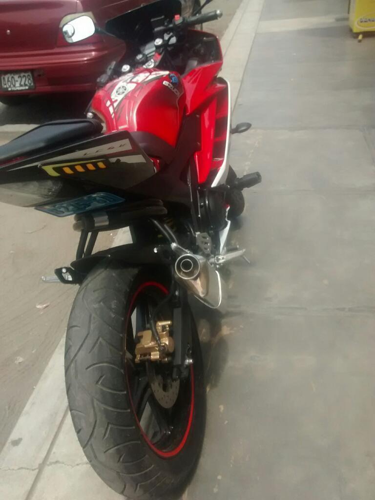 Vendo Yamaha R15 con Soat Vejente 20/07/