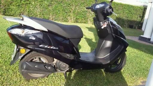 Moto Honda Elite 2015 Scooter Negro