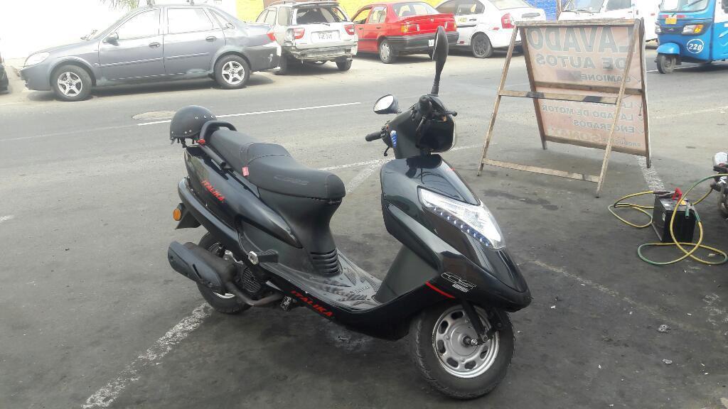 Vendo Mi Moto Como Nueva Italika Cs 125 Led con Soat