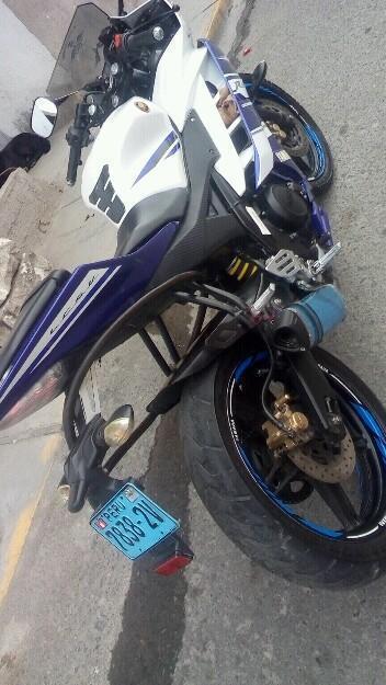 Yamaha R15 año 2015 en venta