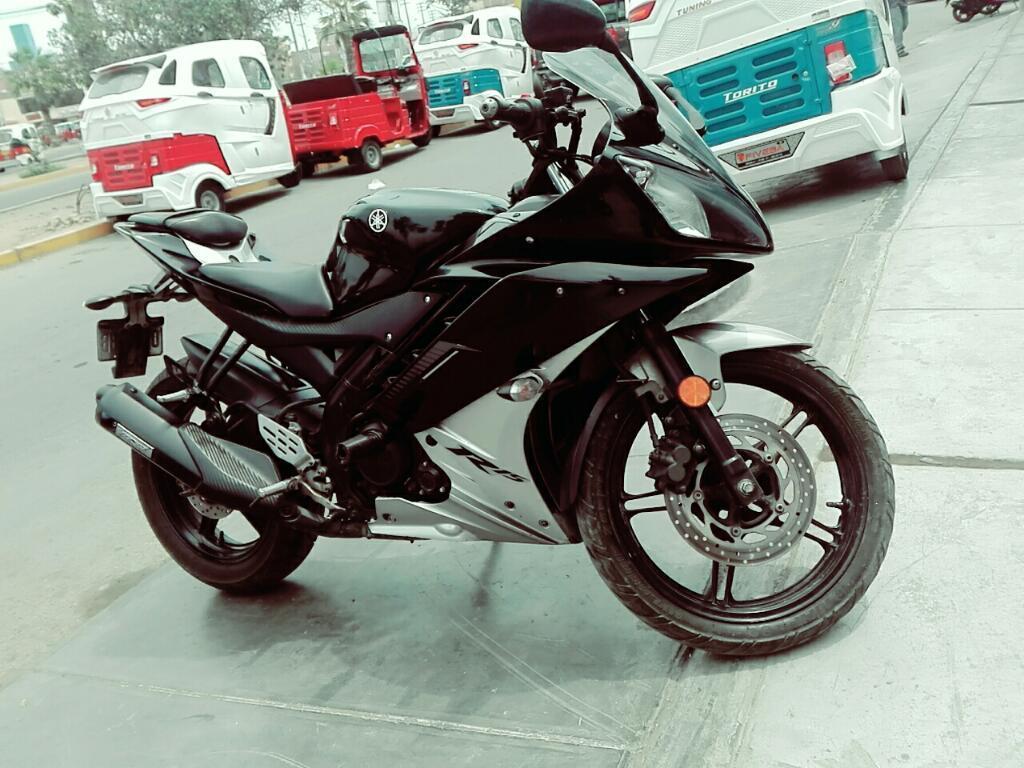 Se Vende Yamaha R15 Negro