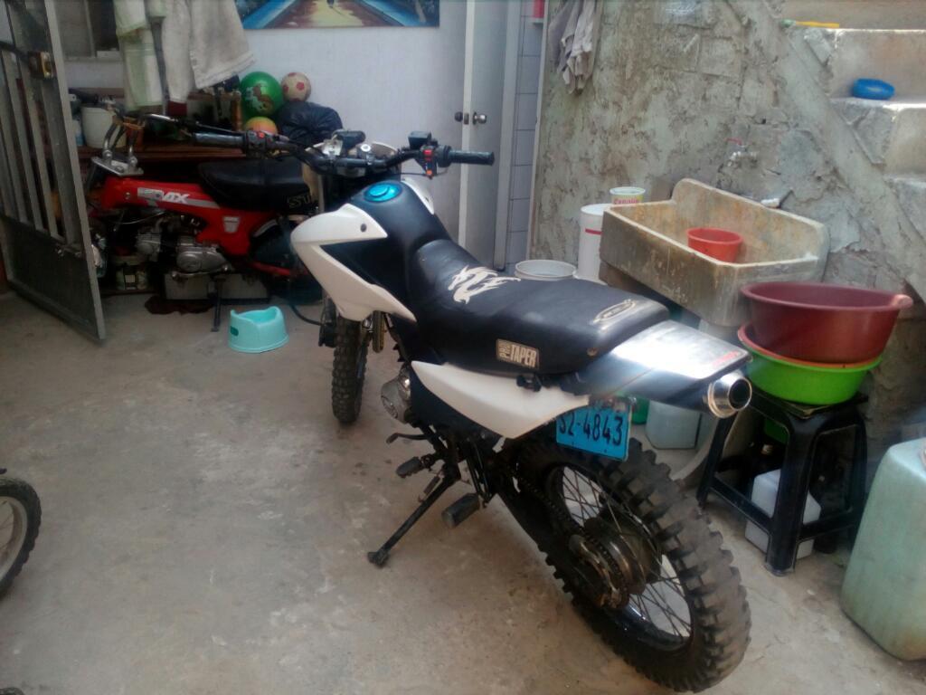 Vendo Moto Todo Terreno