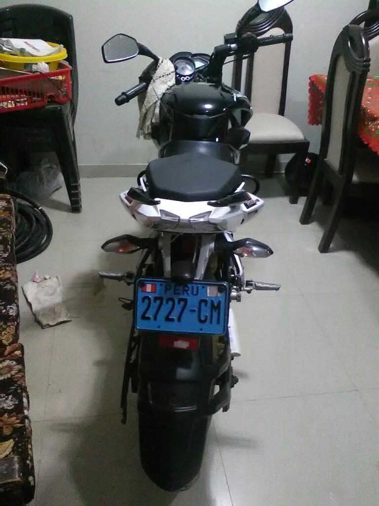 Vendo Moto Pulsar Ns 200 Decal