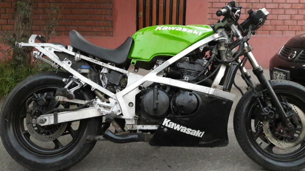 Kawasaki Gpz400r