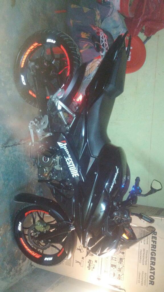 Moto Pulsar As150