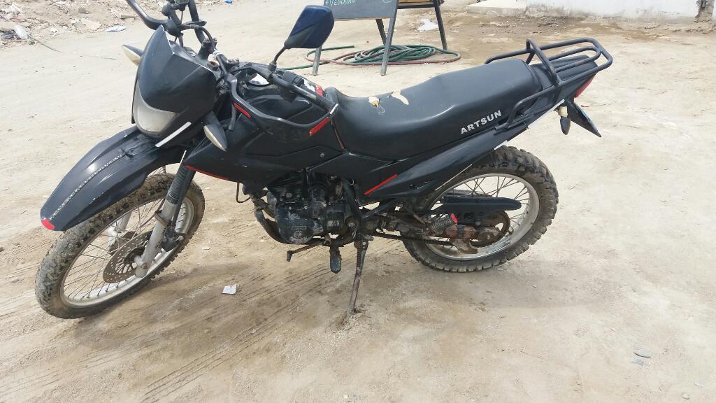 Cambio por Una Moto Torito