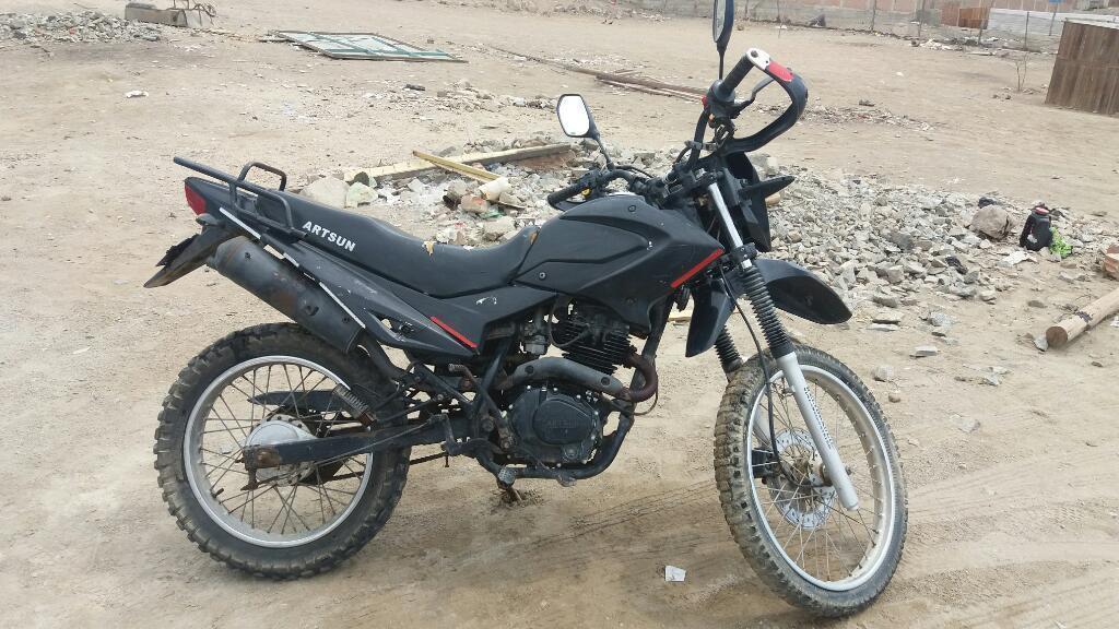 Cambio por Una Moto Torito