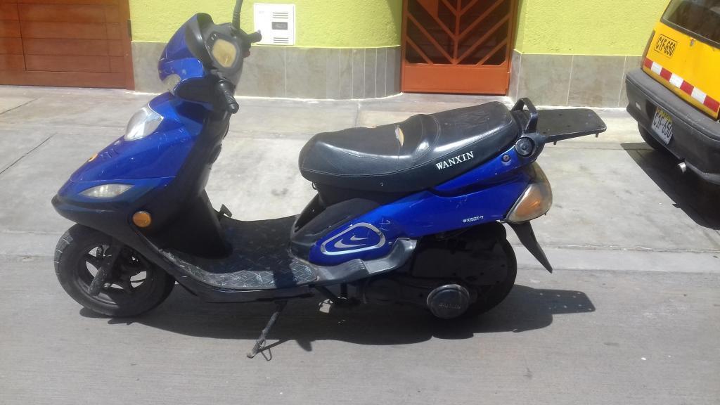 scooter wanxin 1300 NEGOCIABLE
