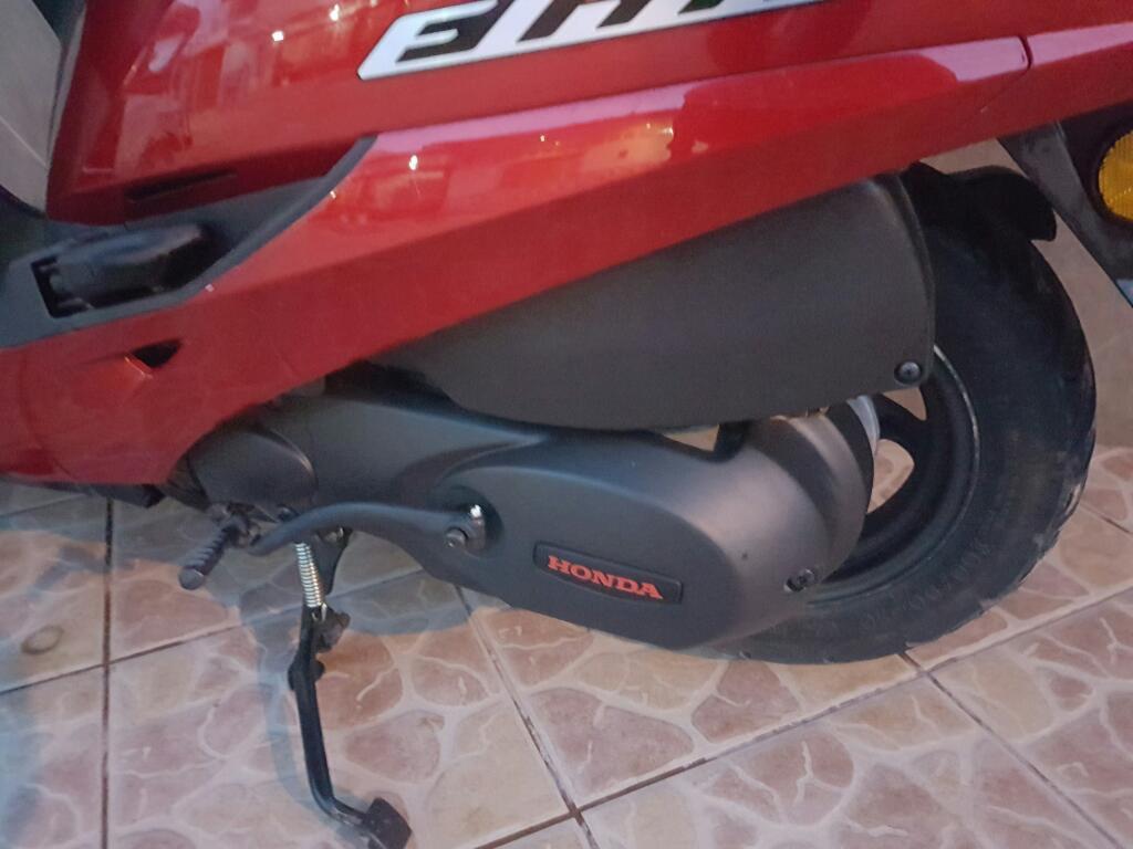 Vendo Moto Elite Año 2015