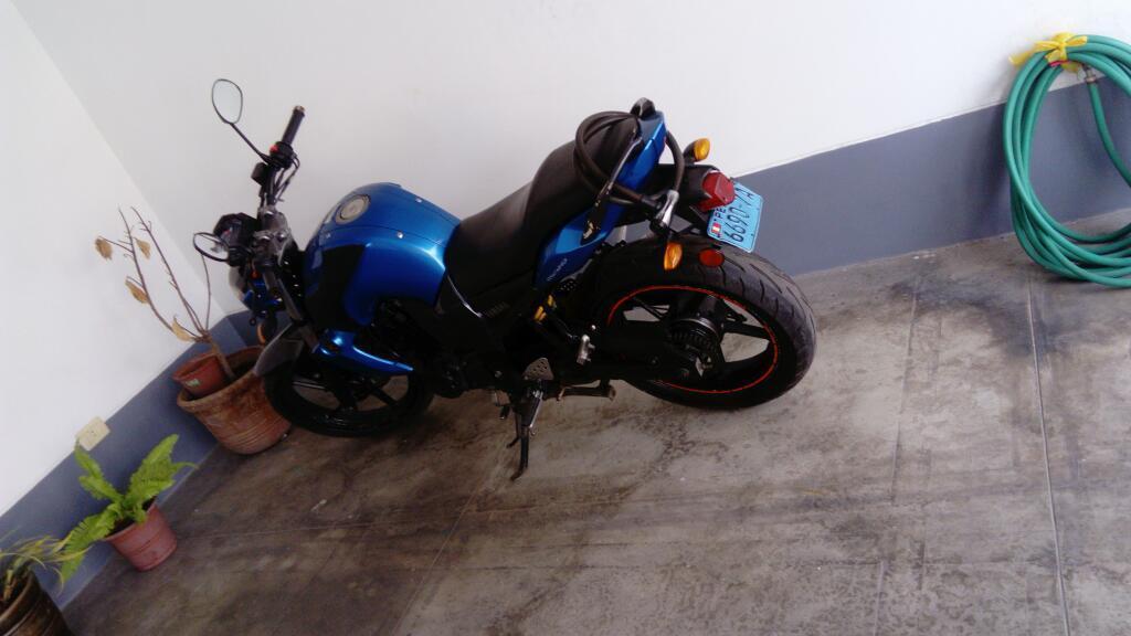 Vendo Mi. Moto Yamaha