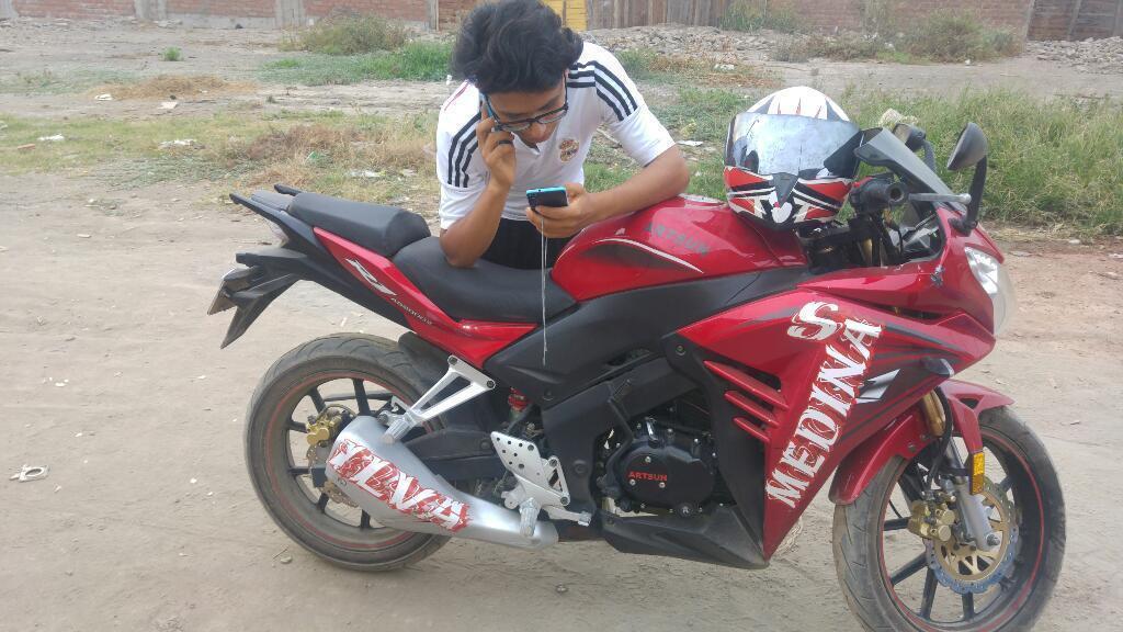 Vendo Moto