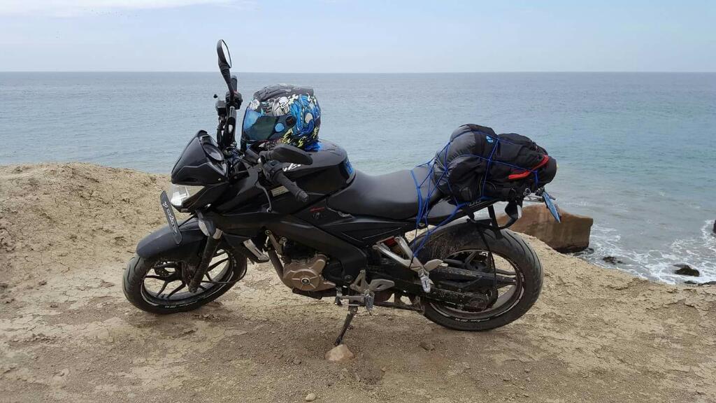 Pulsar Ns 200