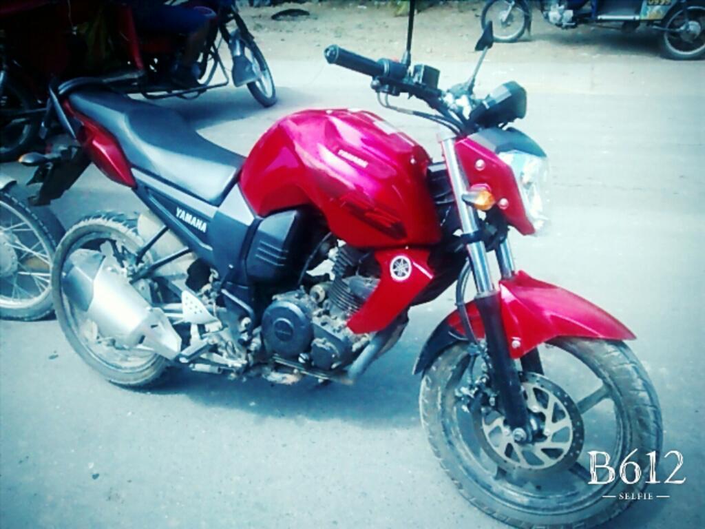 Vendo Moto Yamaha Modelo Fz