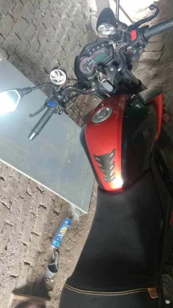 Vendo Moto Italika 150