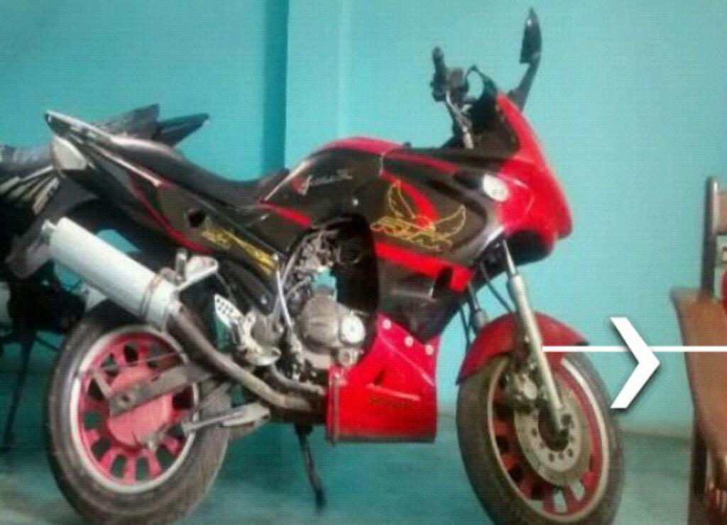 Se Vende Moto Pistera 150 Roja