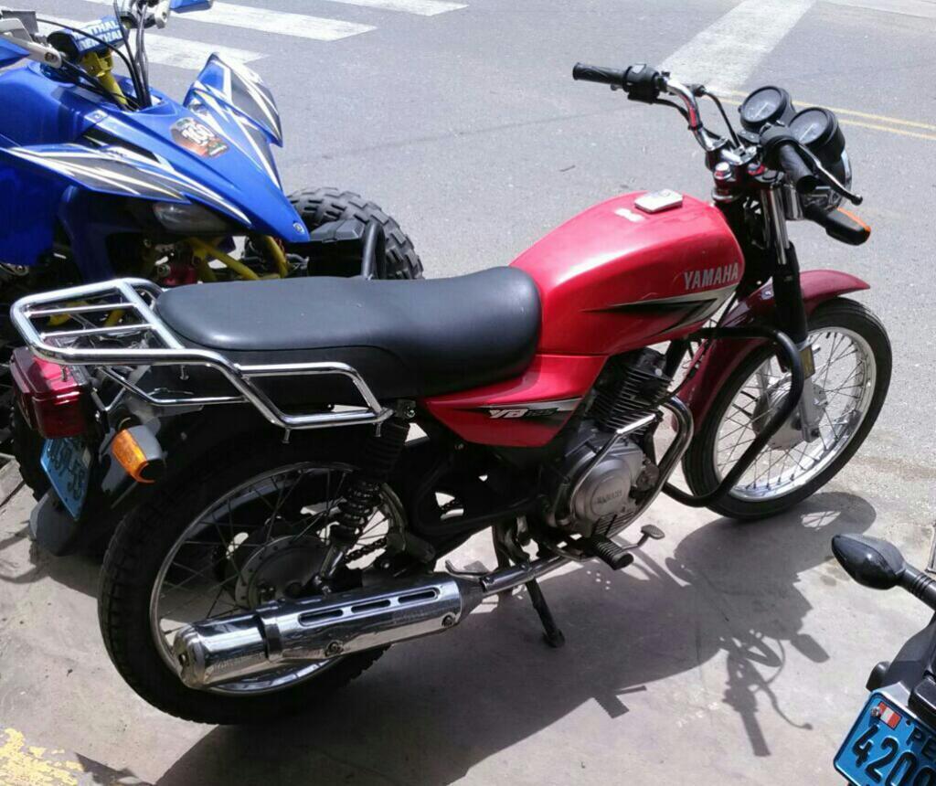 Vendo Moto Yamaha Yb125 Super Conservada