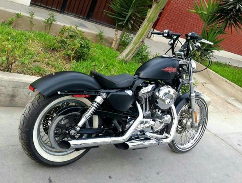Harley Davidson Xl1200v Año 2012