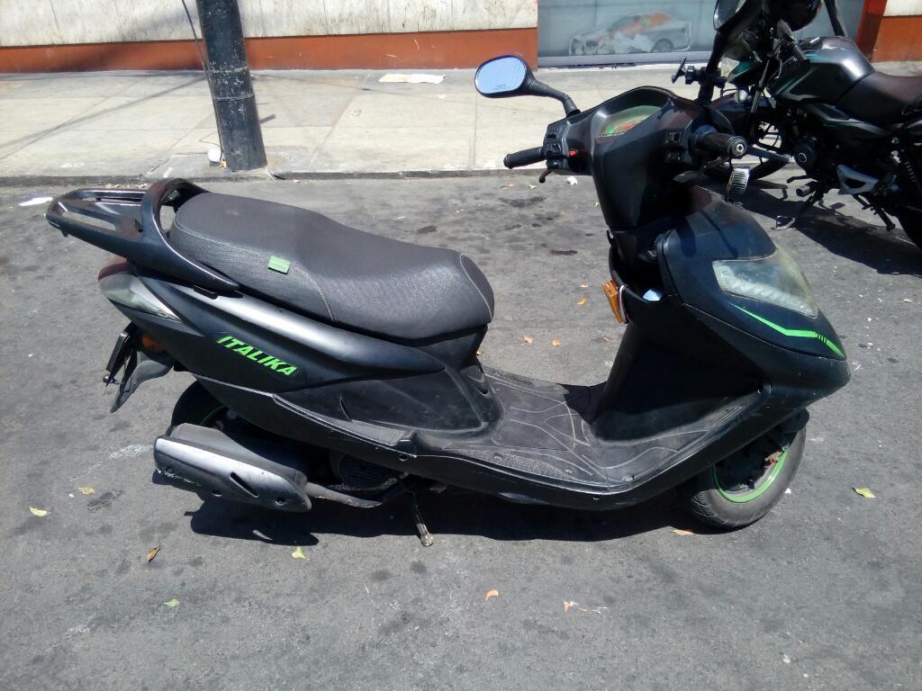 Vendo Moto Scooters