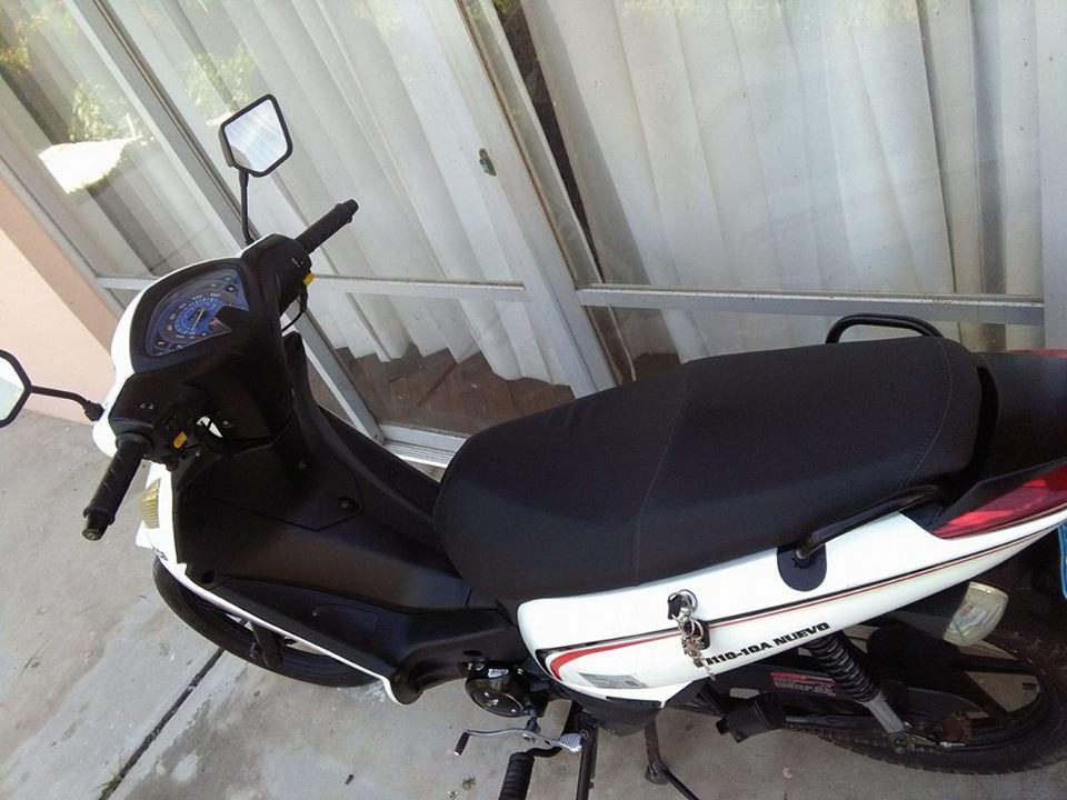 VENDO MOTO SSENDA MODELO MOPED SS110 BIEN CONSERVADA