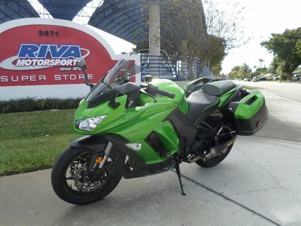 2014 KAWASAKI NINJA® 1000 ABS UTILIZADO PARCIALMENTE