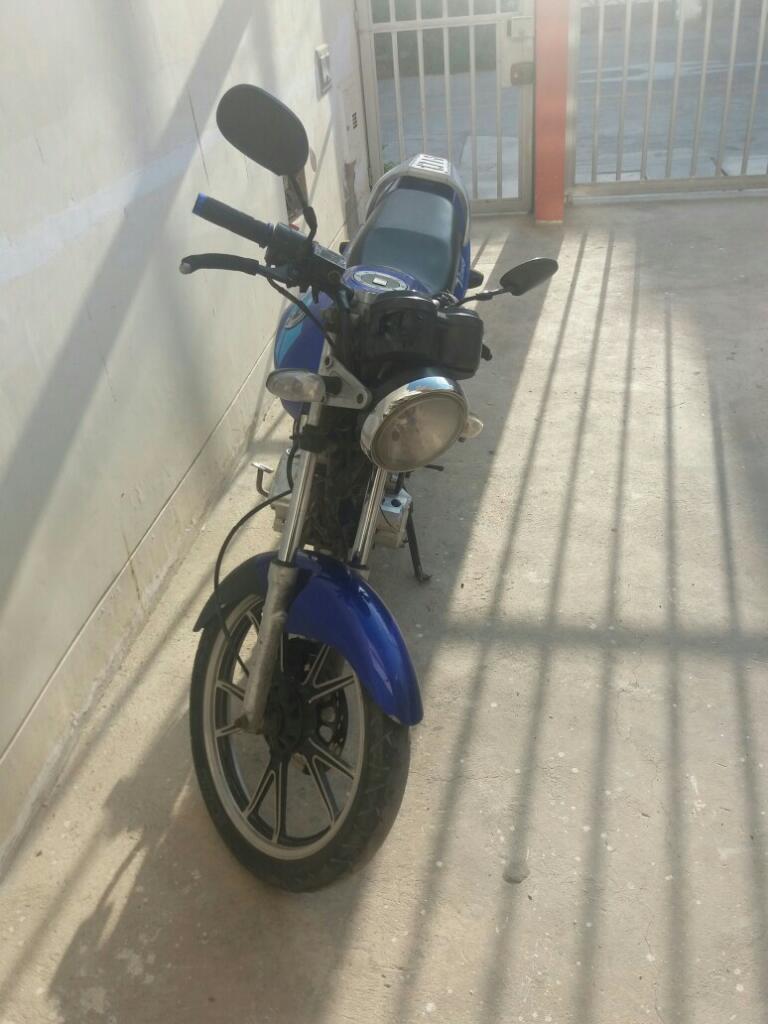 Vendo O Cambio por Una Moto Honda Scoter