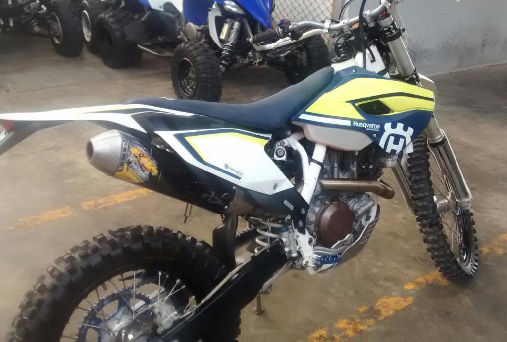 Moto HUSQVARNA 450