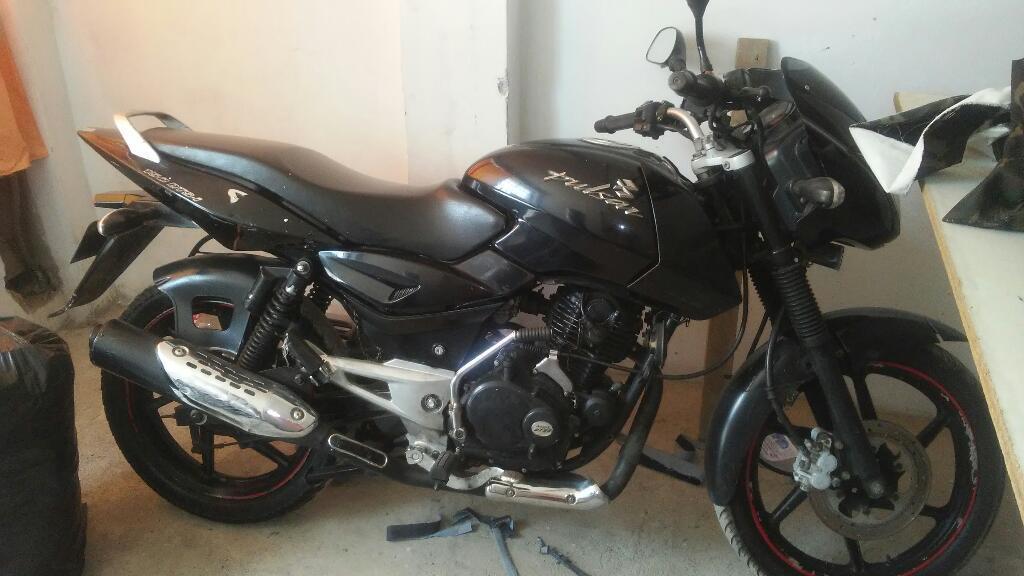 Vendo Moto Lineal Pulsar 150 Cc