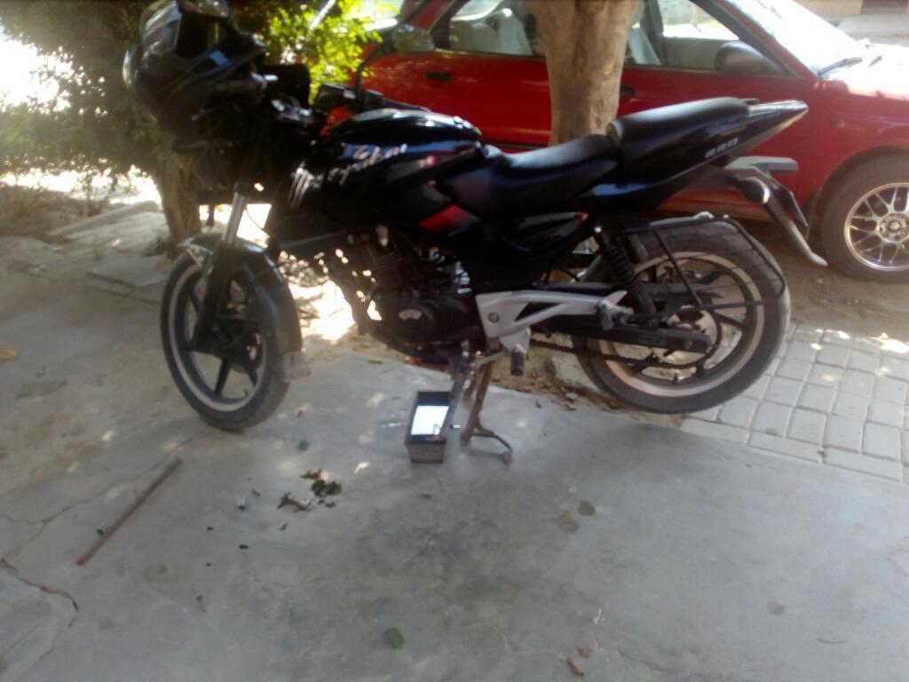 Vendo Pulsar 220