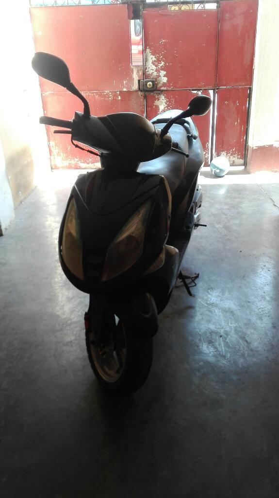 Vendo Mi Moto Zongshen 150 Cc Automatica