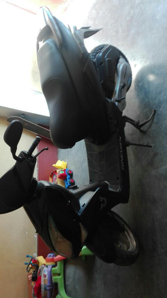 Vendo Mi Moto Zongshen 150 Cc Automatica