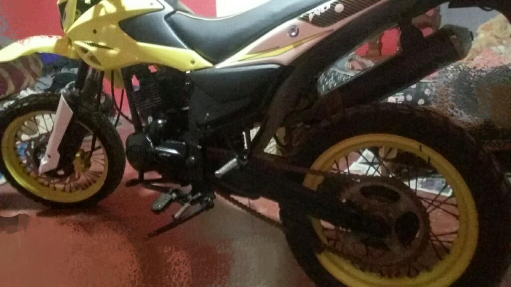 Moto Italika Dm 150