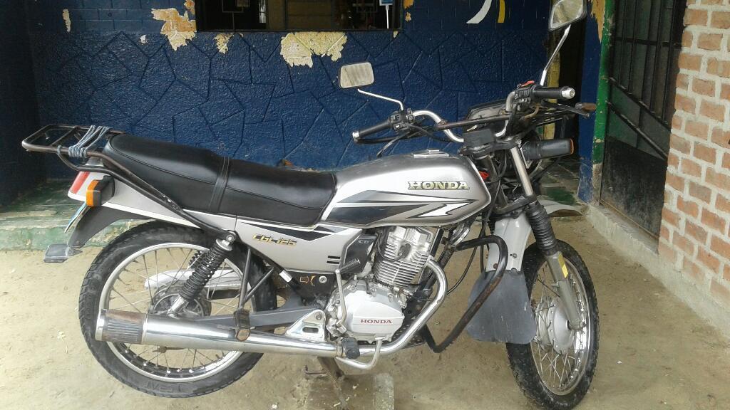 Vendo Moto: Cgl 125cc Honda
