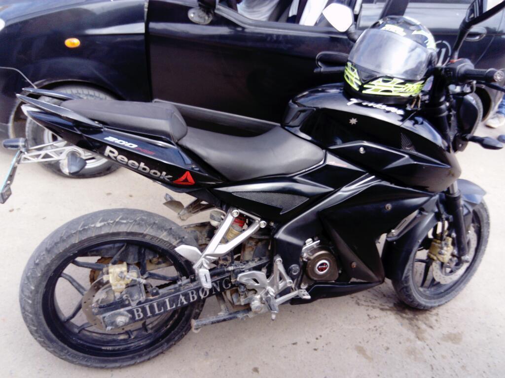 Vendo Moto Pulsar Ns 200