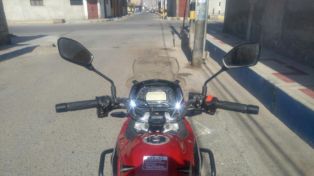 Vende Bonita Moto