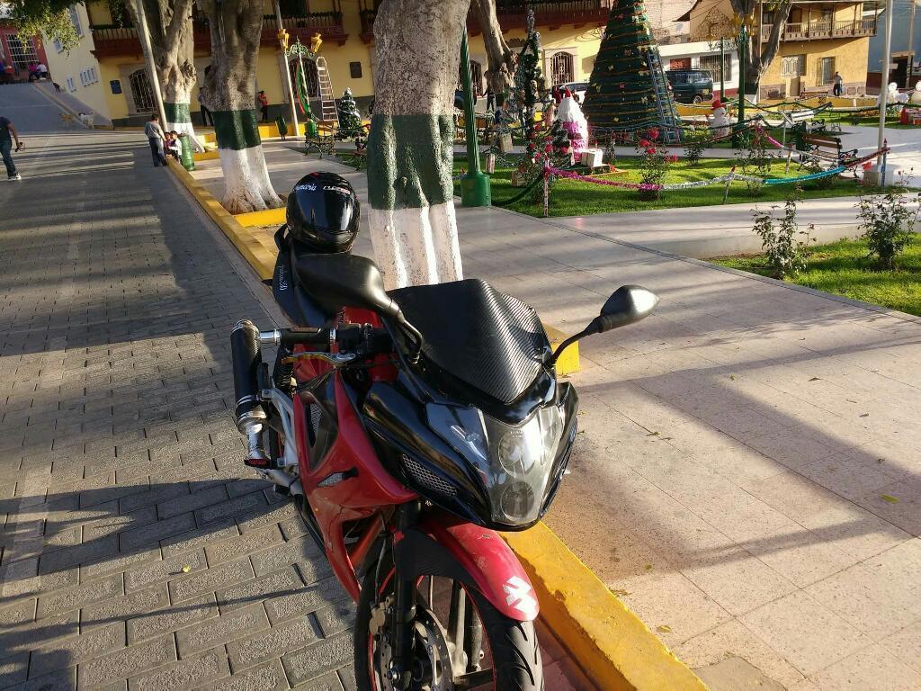 Moto Pulsar 220 Modificada