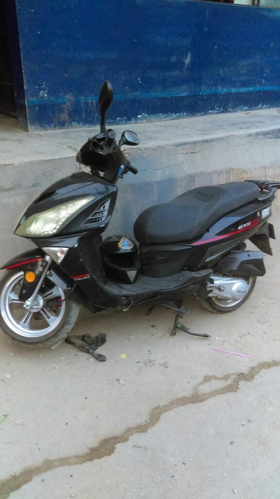 Vendo Mi Moto Gts Italika 175
