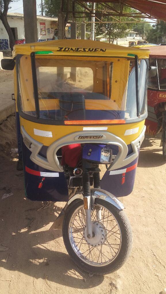 Vendo Mototaxi Semi Nueva Zs