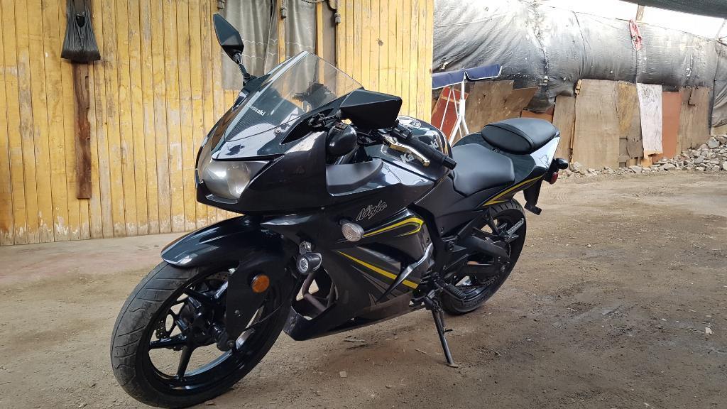 Moto Kawasaki 250 Cc